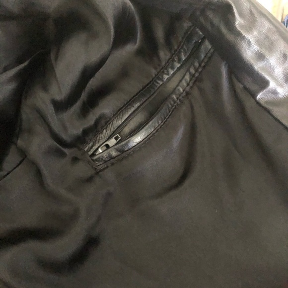 DANIER Leather Biker Jacket ( belt not included) - Picture 8 of 15